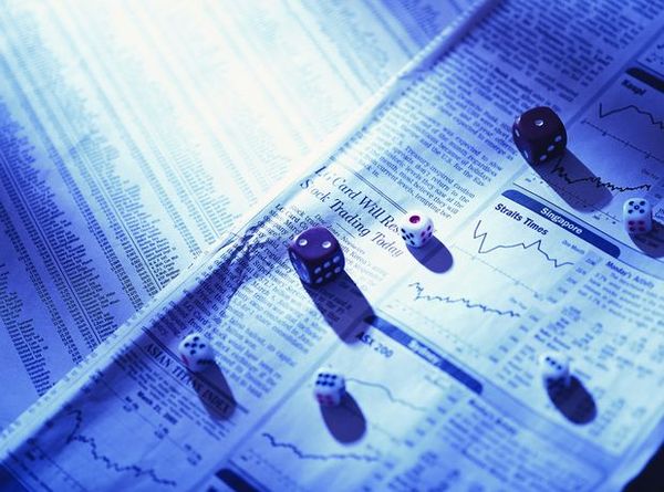 美股三大指数集体收高，ADP就业数据推动降息预期升温